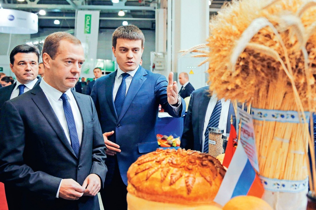 Дмитрий Медведев: «Сельское хозяйство продемонстрировало хорошую способность к импортозамещению»